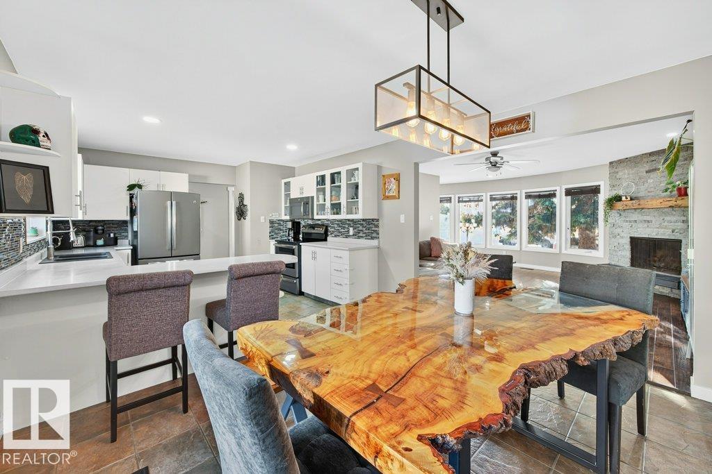 17232 76 Avenue Nw, Edmonton