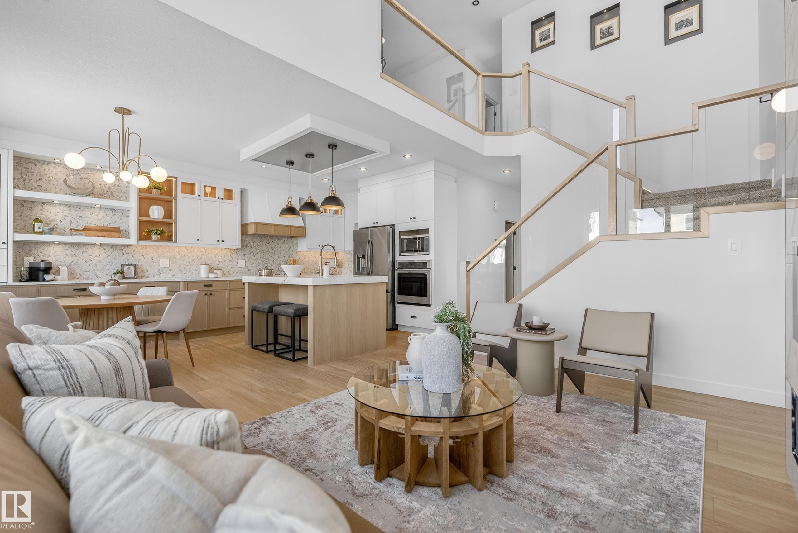 Photo for MLS®# E4475159 - home for sale at 3510 45 Avenue, Triomphe Estates, Beaumont AB