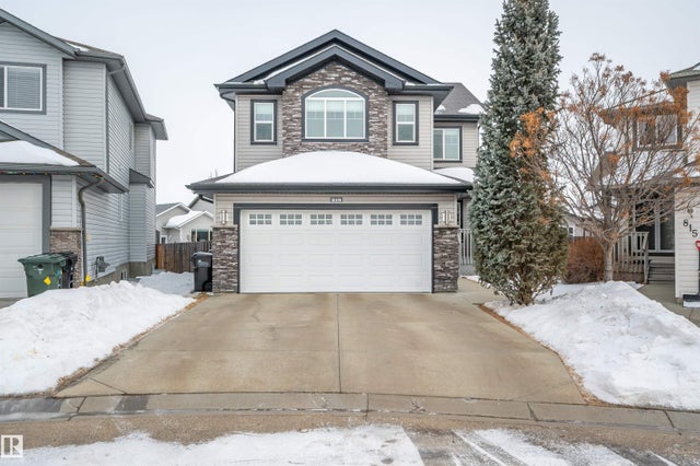 819 Foxwood Bay, Sherwood Park