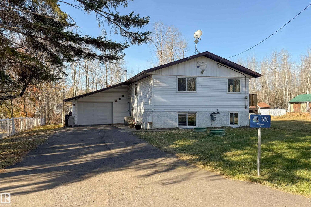 620 6 Street, Rural Lac Ste. Anne County