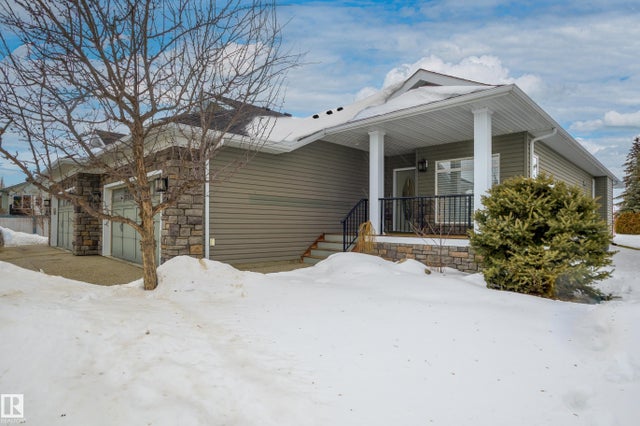 48 Fairway Point(e), Spruce Grove