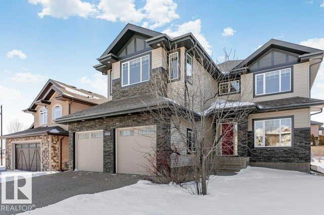 1211 Adamson Drive, Edmonton