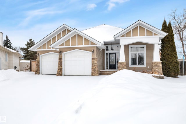 Home for Sale Located at 28 Lakewood Cove, Spruce Grove, AB