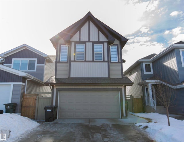 Home for Sale Located at 15 Springbrook Wynd, Spruce Grove, AB