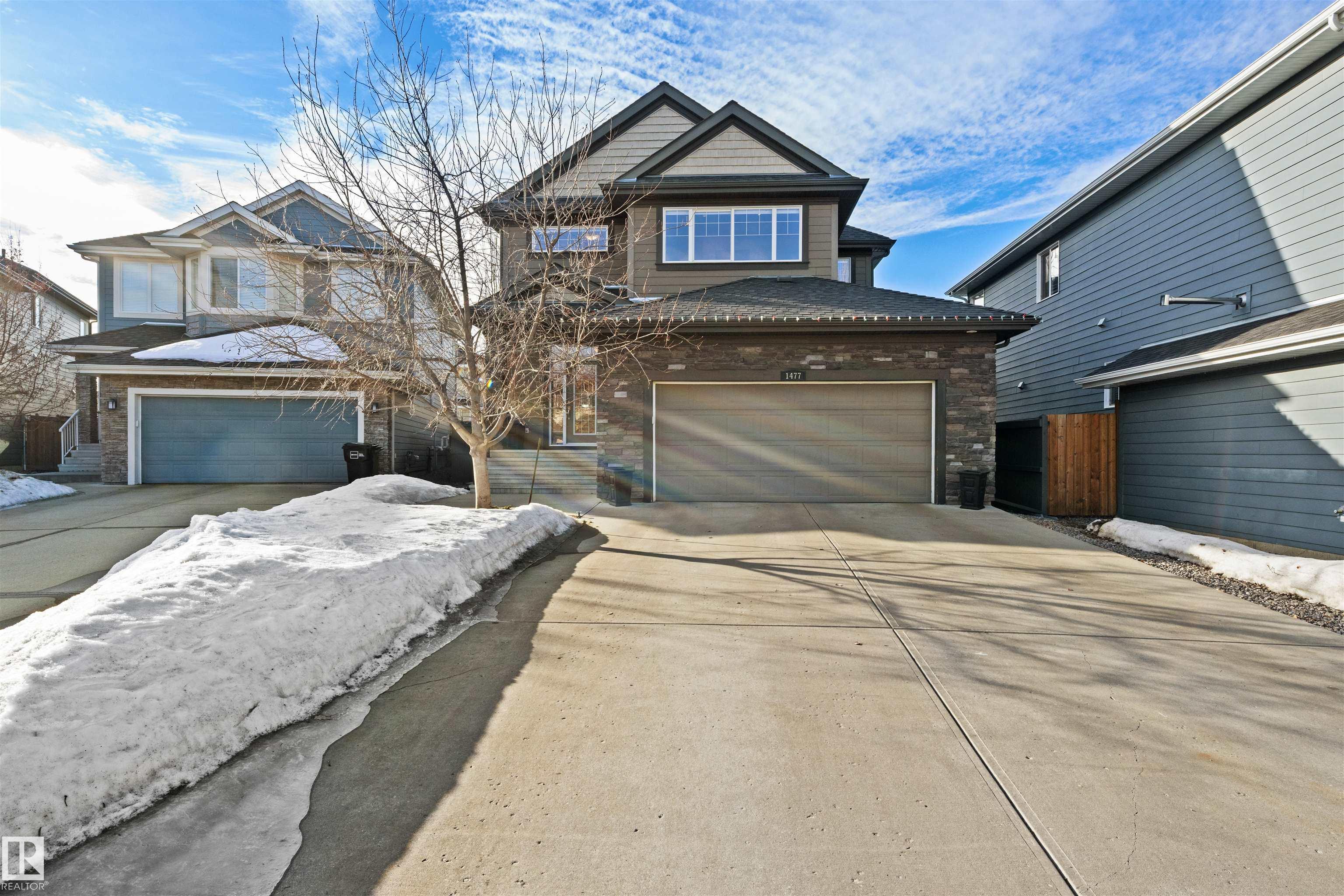 Single Family Property for Sale at 1477 Wates Link Link Southwest, Edmonton: MLS®# E4476076