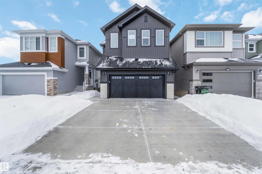 6949 176a Avenue Nw, Edmonton