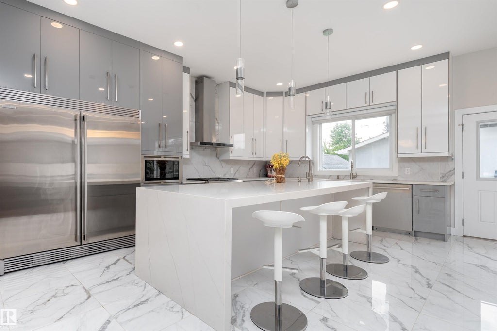 7306 106 Street Nw, Edmonton