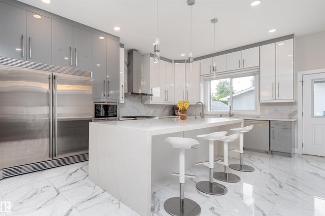 7306 106 Street, Edmonton