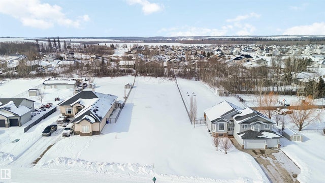 3726 47 Street, Gibbons