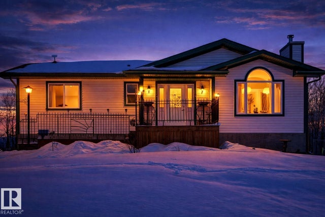 Photo for MLS®# E4476479 - home for sale at 8 54514 Rr12, Tuscany Hills (Lac Ste. Anne), Rural Lac Ste. Anne County AB