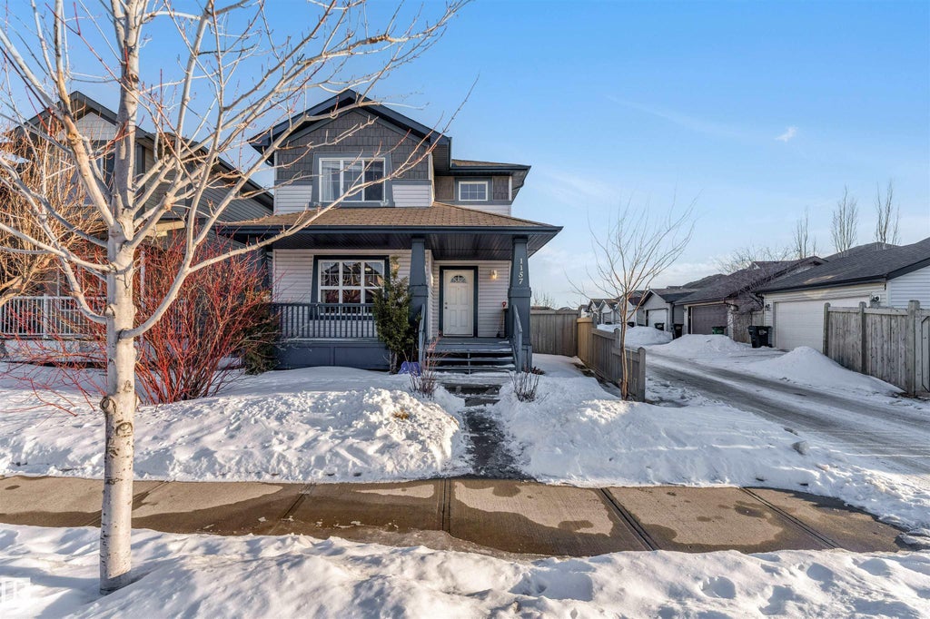 1157 37 Avenue Nw, Edmonton