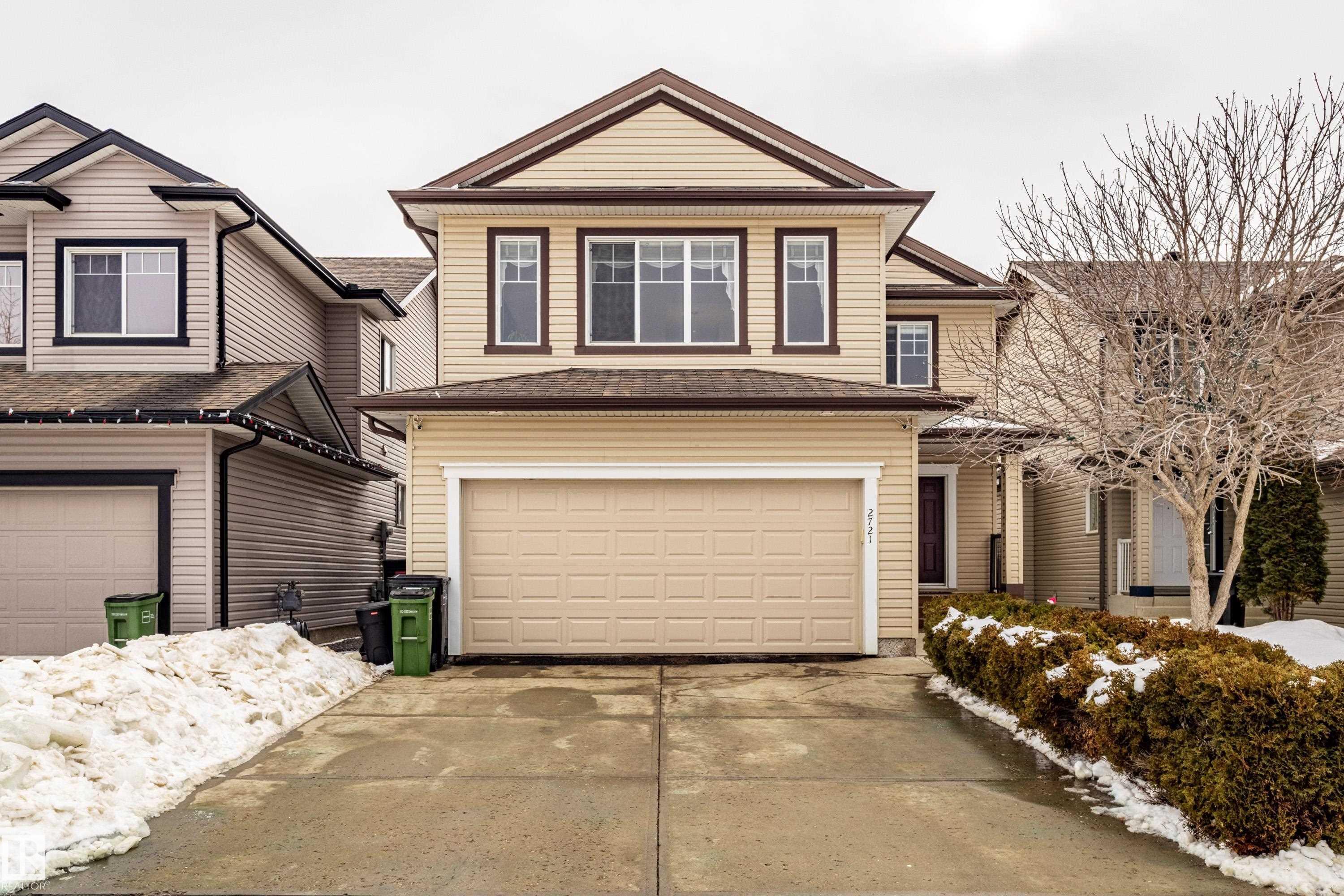 Photo for MLS®# E4476561 - home for sale at 2721 Miles Place Southwest, Macewan, Edmonton AB