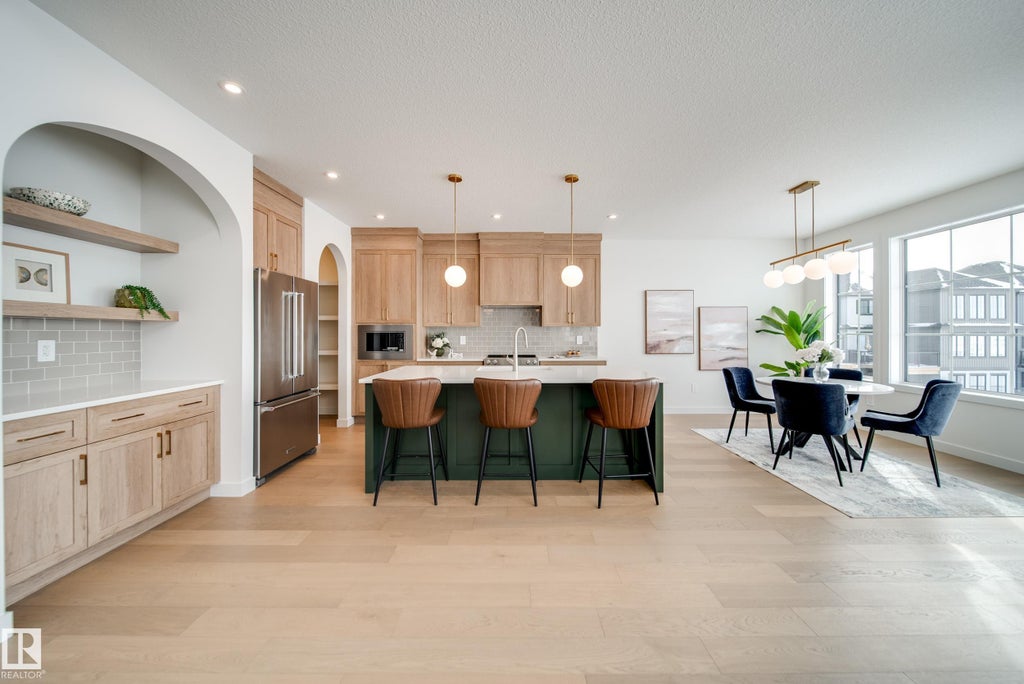 82 Chelles Wynd, St. Albert