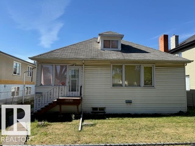 Photo for MLS®# E4476718 - home for sale at 10722 106 Street Northwest, Central Mcdougall, Edmonton AB