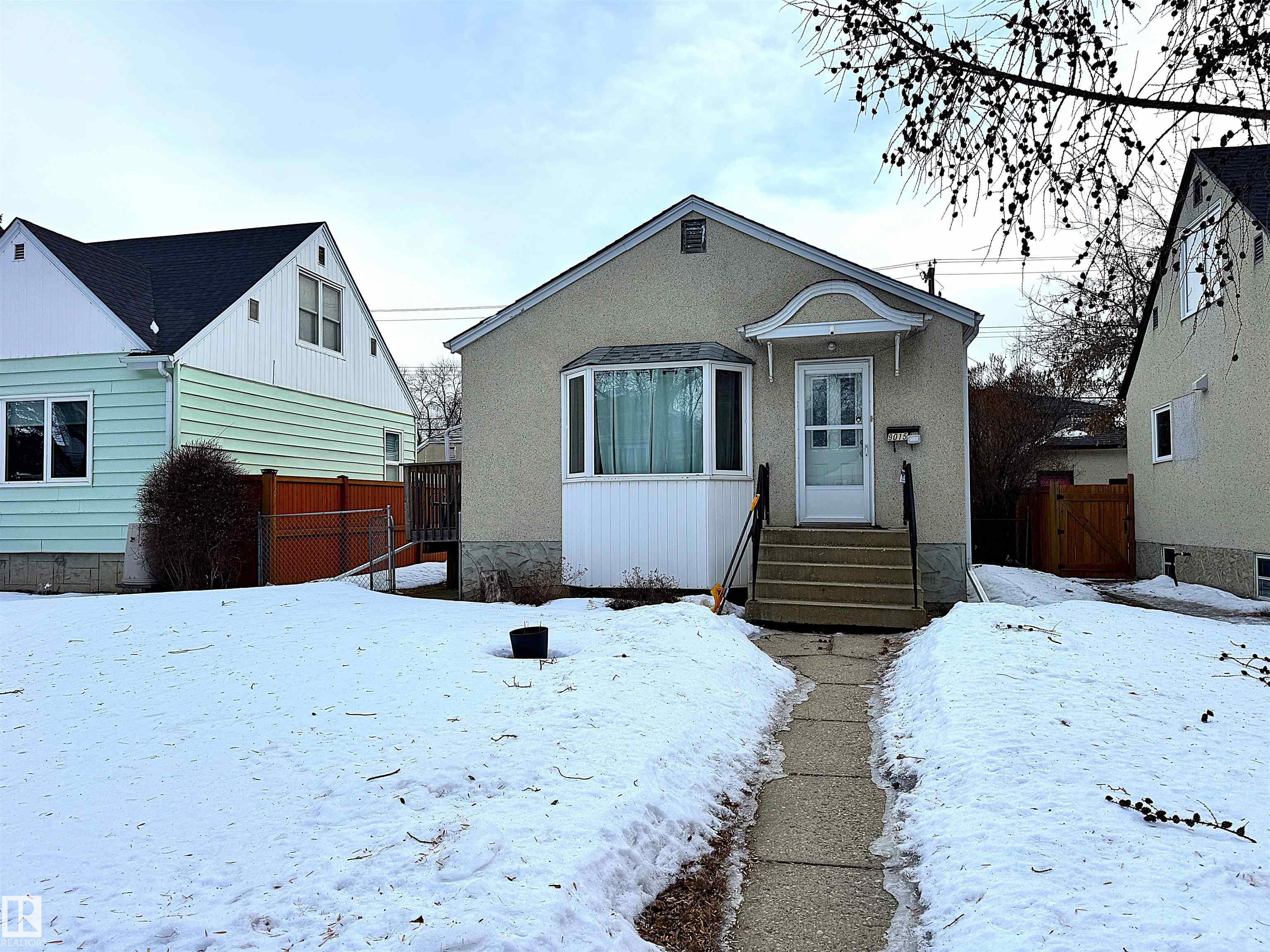 Home for Sale Located at 9015 91 Street Northwest, Edmonton, AB