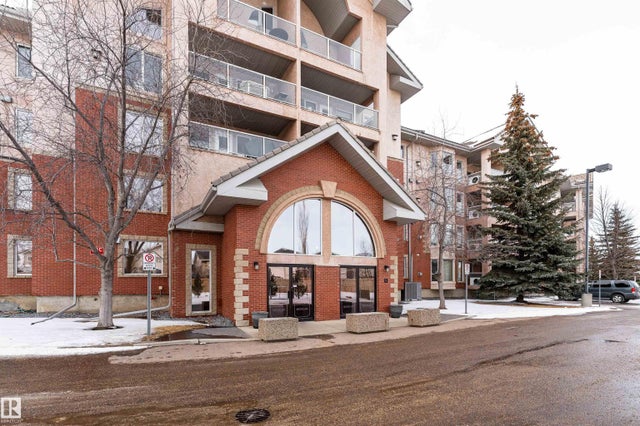 Condo / Townhouse Home for Sale in Sherwood Park, AB