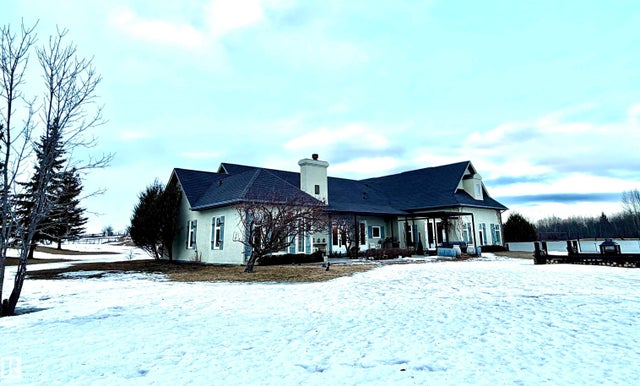 22250 Twp Road 512, Rural Strathcona County