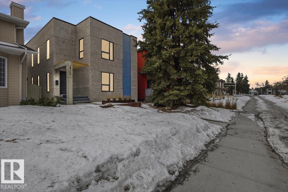 Edmonton Home for Sale: Single Family Listing in Strathearn