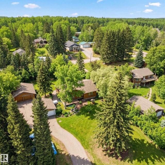 128 4521 Lakeshore Road, Rural Parkland County