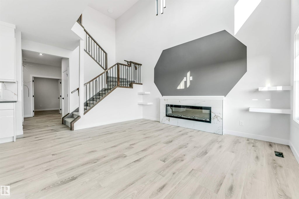 100 Eldridge Point(e), St. Albert