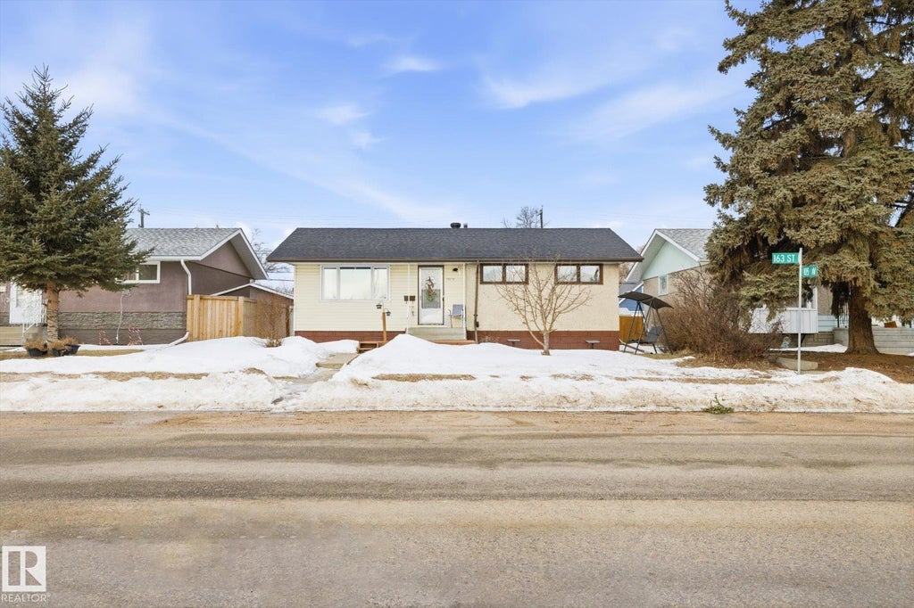 10518 163 Street Nw, Edmonton