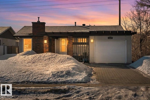 12127 152a Avenue, Edmonton