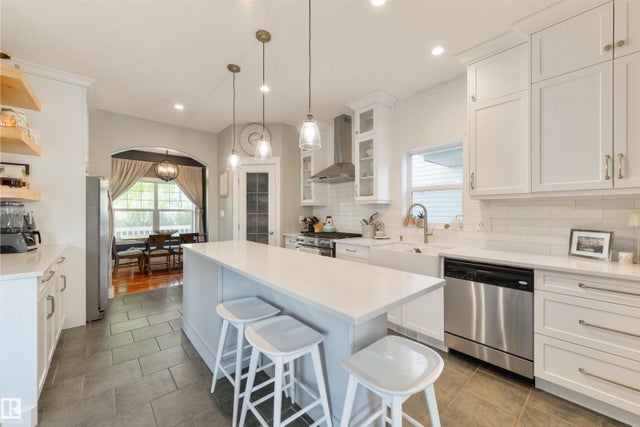 5418 Thibault Wynd, Edmonton