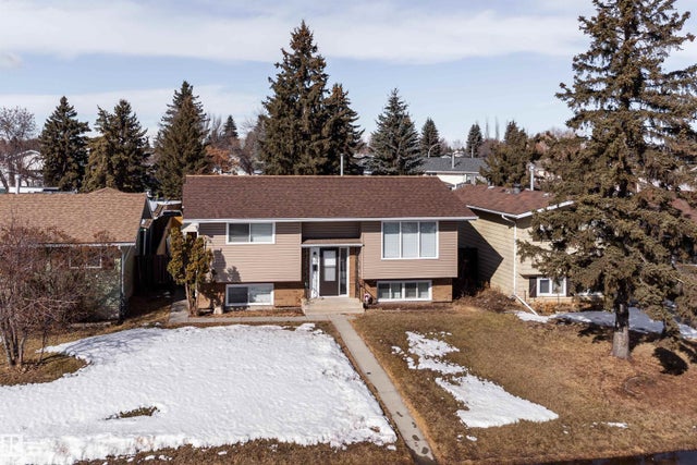1518 Knottwood Road, Edmonton