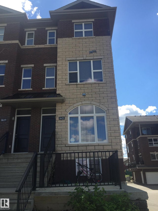 1621 Cunningham Way, Edmonton