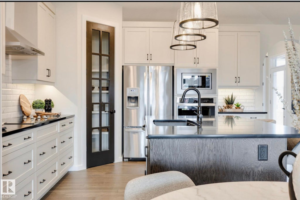 104 Redpoll Wynd, St. Albert