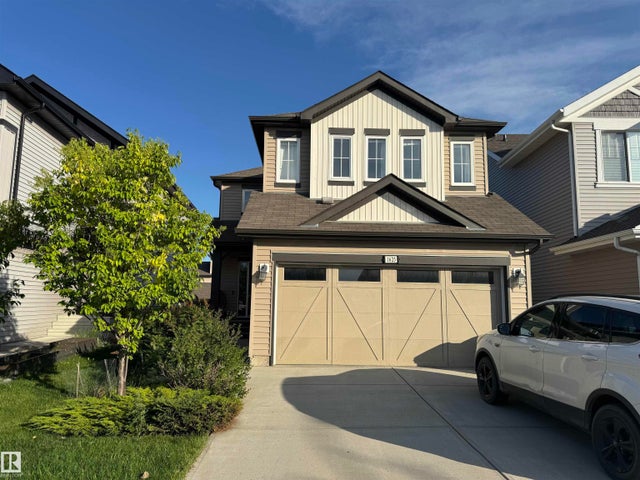 1625 Davidson Green Green, Edmonton