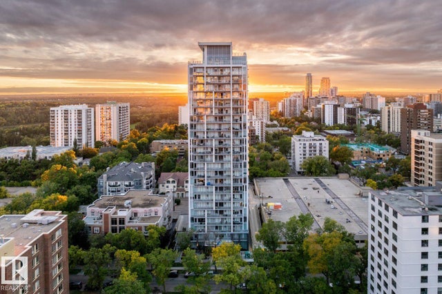 9922 111 Street Nw, Edmonton