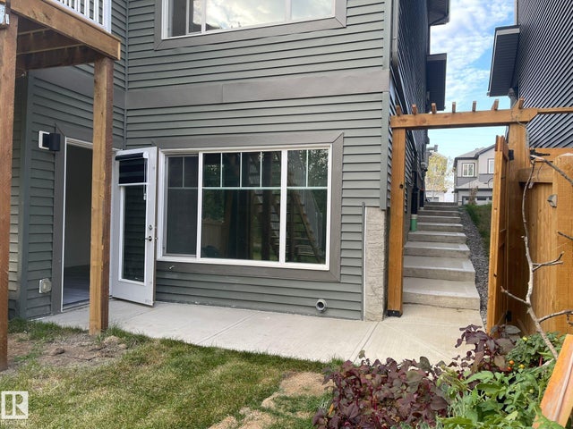 1565 Esaiw Place Nw, Edmonton