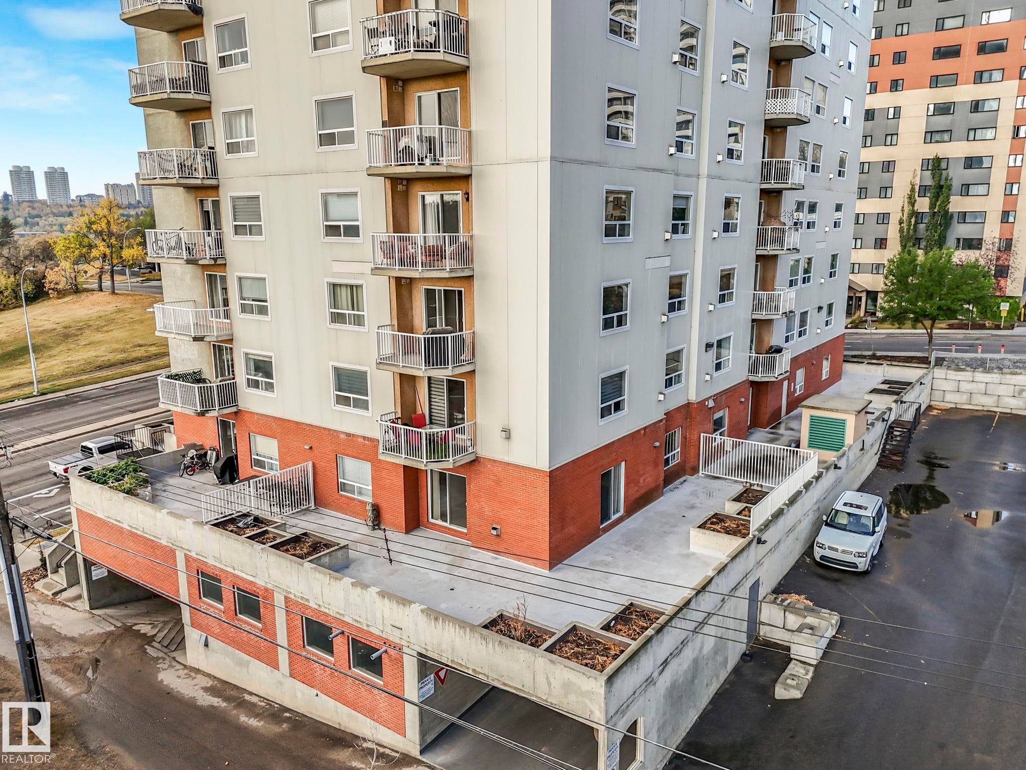104 9707 105 Street, Edmonton
