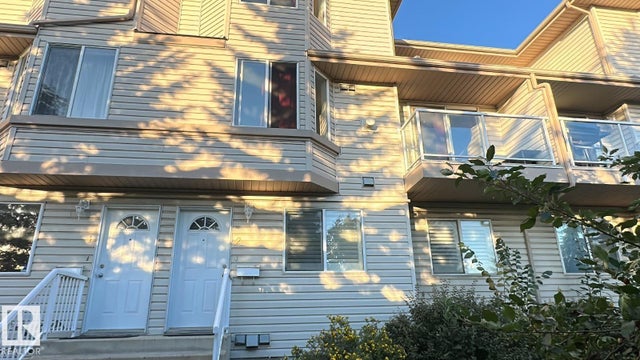 2 2505 42 Street Nw, Edmonton