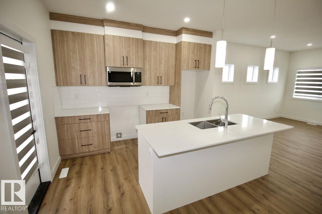 207 300 Awentia Drive, Leduc