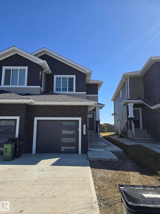 2025 164 Street, Edmonton