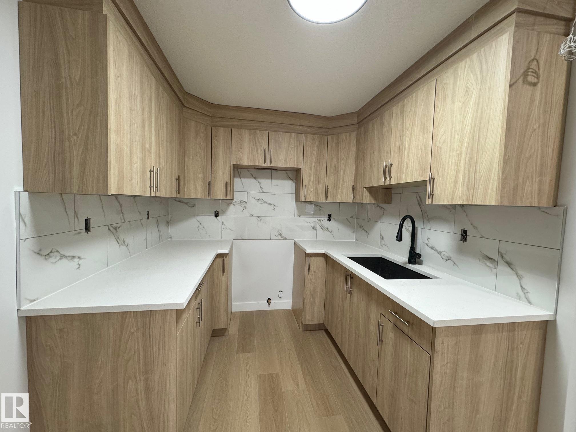 Photo of Listing #E4468553