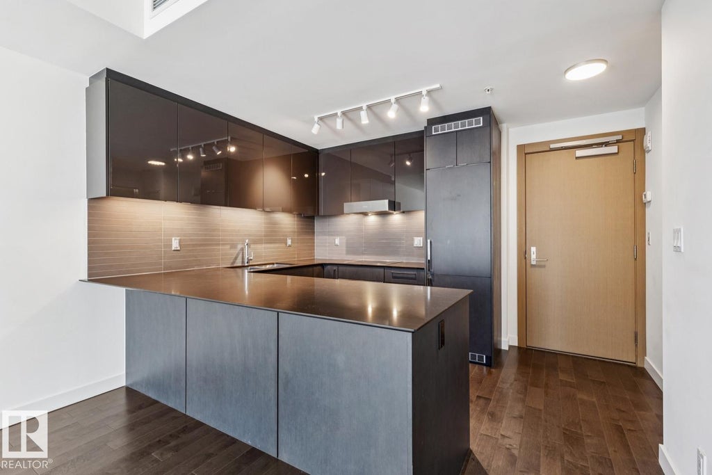 3104 10360 102 Street Nw, Edmonton