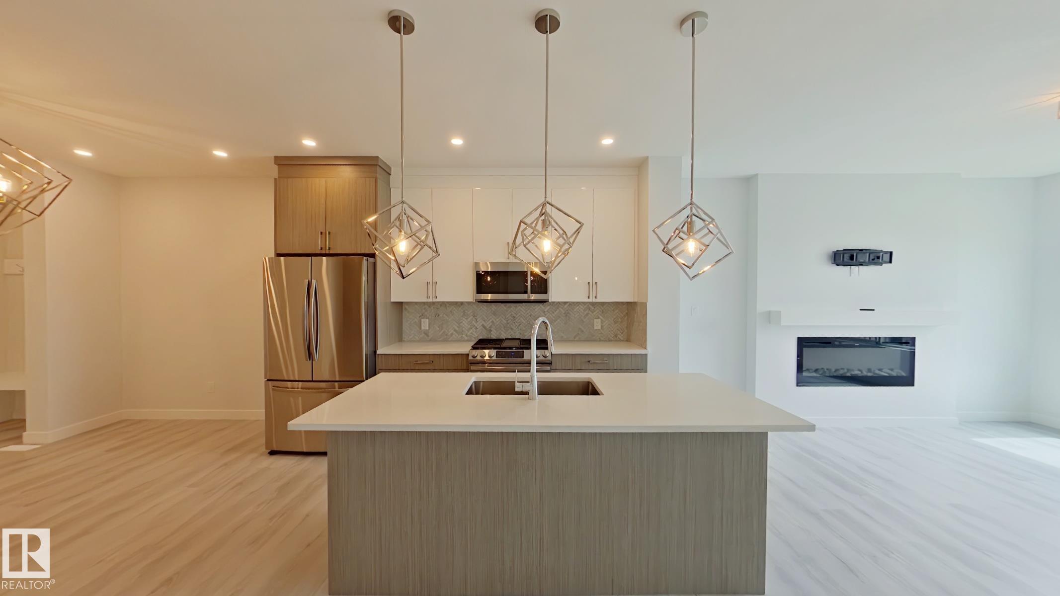 Photo of Listing #E4476635