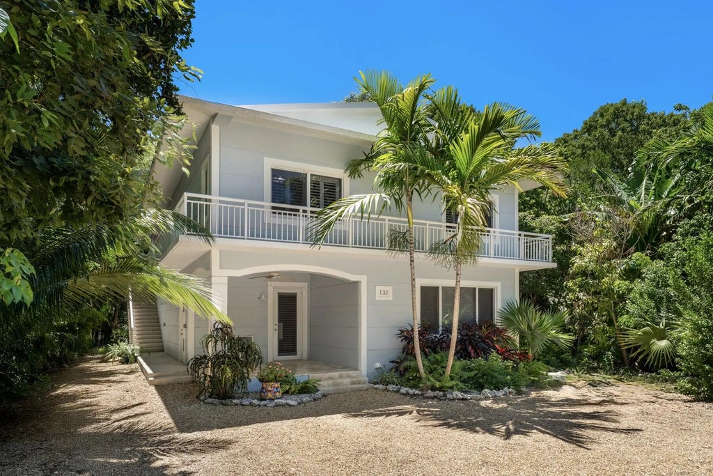 131 Indian Mound Trail, ISLAMORADA
