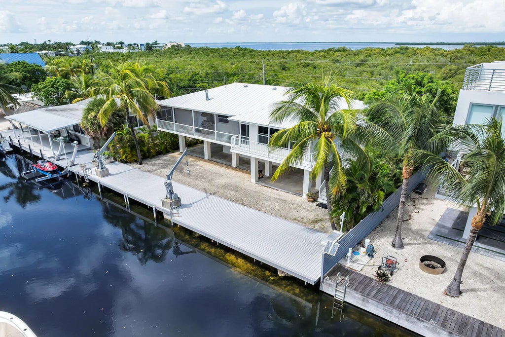 9 N Blackwater Lane, KEY LARGO