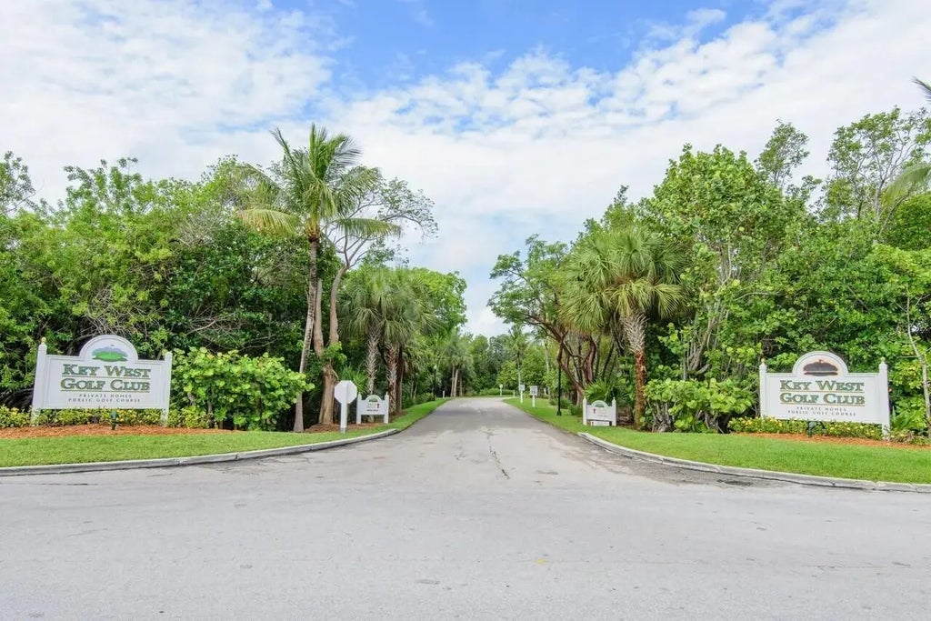 30 Whistling Duck Lane, KEY WEST