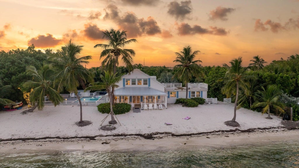 109 Columbus Drive, ISLAMORADA