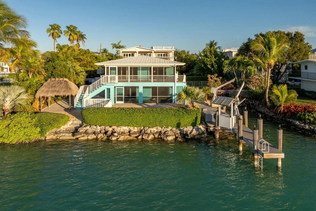 182 Bayview Drive, ISLAMORADA