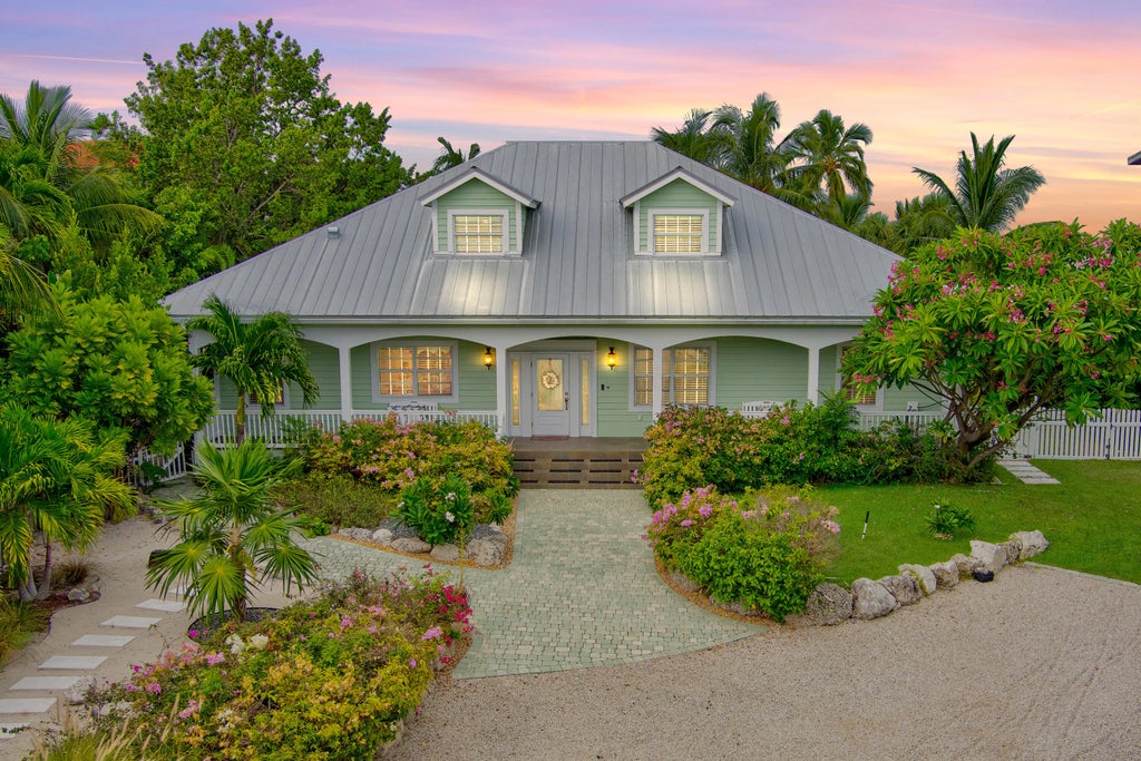75560 Overseas Highway, ISLAMORADA