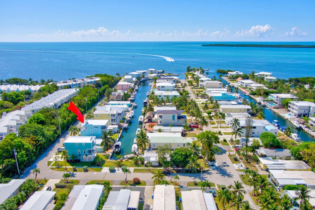 84 Coral Way -=, KEY LARGO