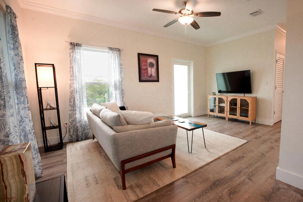 27999 Lobster Tail Trail, Little Torch