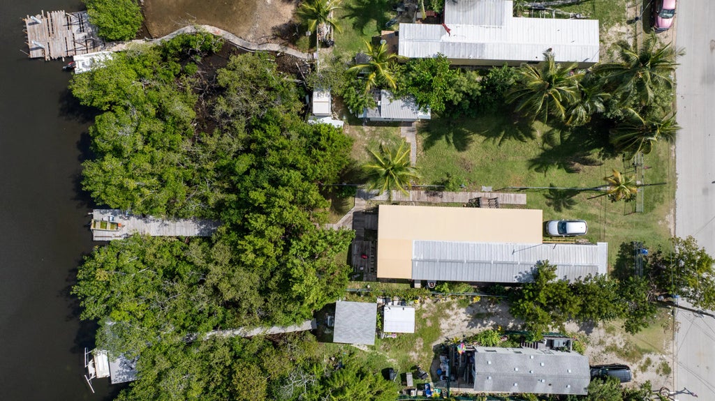 561 Gordon Circle, KEY LARGO