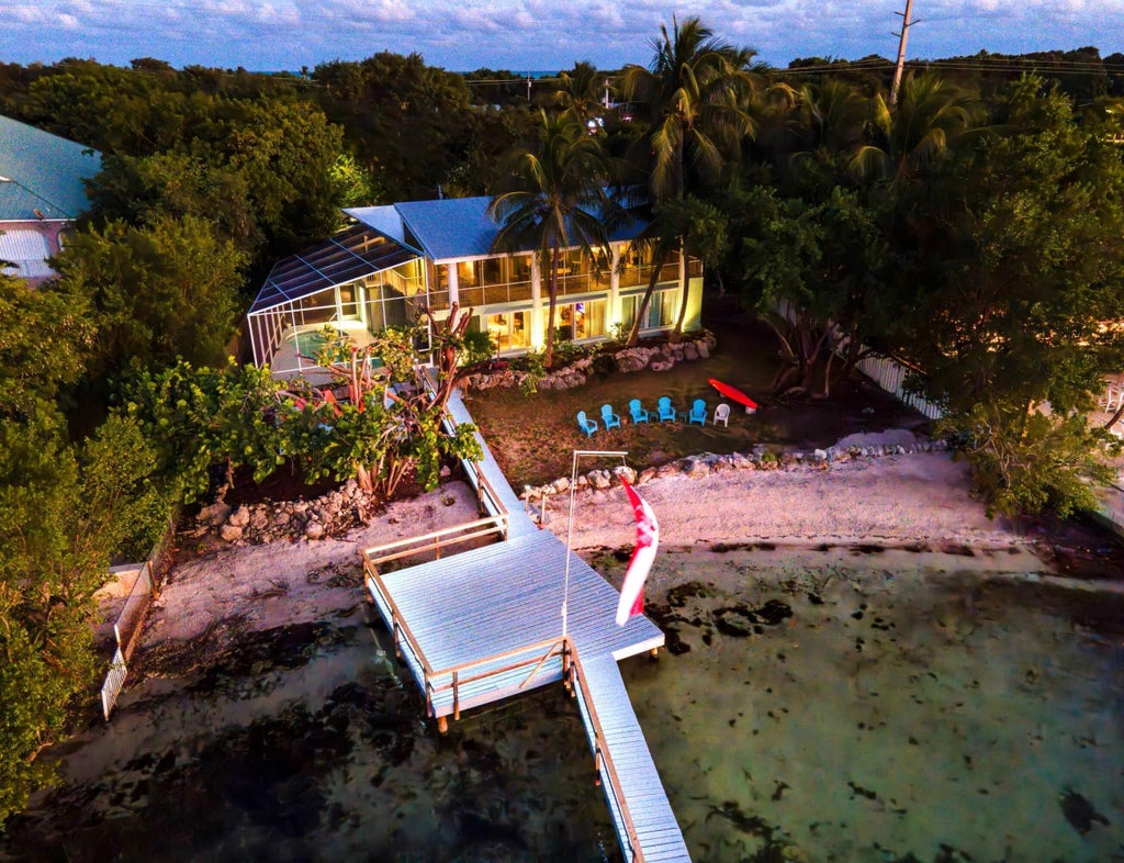 87950 Overseas Highway, ISLAMORADA